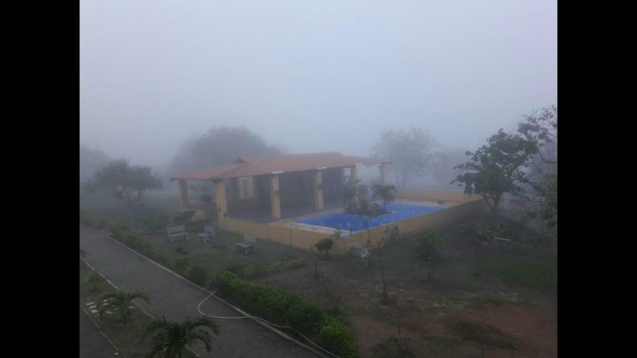 Flat Condominio Paraiso Serra Negra Bezerros Exteriör bild